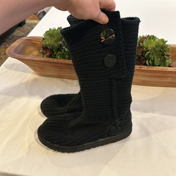 Ugg Australia Boots 5649 Cardy Knit Tall Sweater 2 Button womens‎ size 6 black - Picture 3 of 8